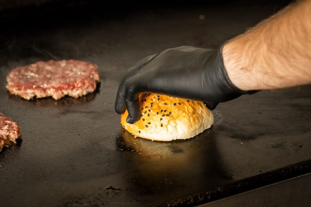 Top Commercial Griddles for Gas and Electric Flat Top Grills in Canada