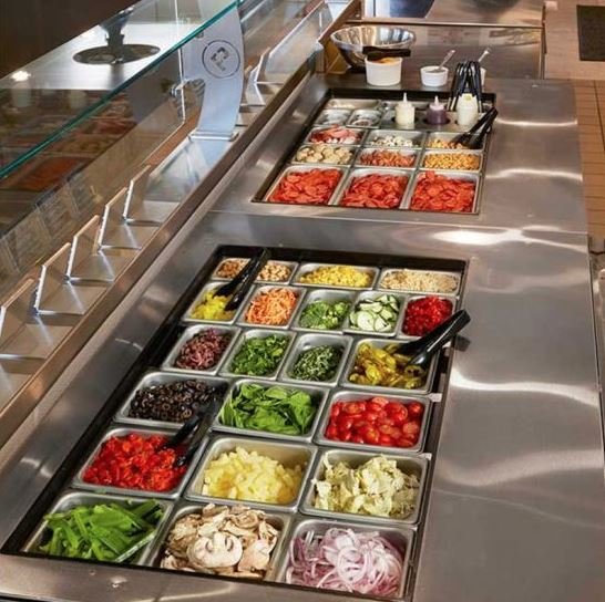 Chefs at Restaurants in Calgary Really Like Sandwich Prep Tables to Streamline Workflow