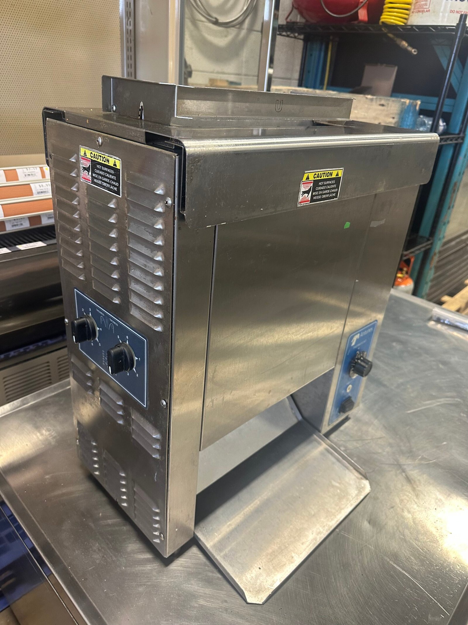 Used Restaurant Commercial Vertical Toaster VCT-1000CF-CL