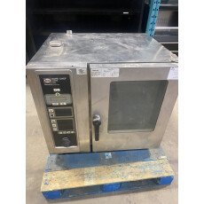 Clearance Used Commercial Henny Penny Sure Chef Combi Oven LCS-SCCO-CL