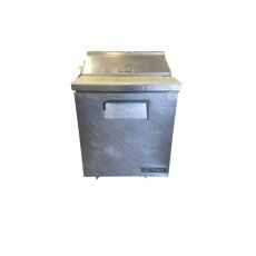 Used 27" Sandwich/Salad Prep Refrigerator True TSSU-27-08-CL
