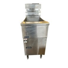 Used 40 lbs Deep Fryer NG 110,000 BTU Pitco SG14-CL
