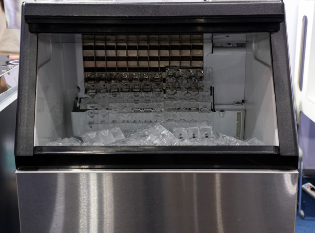 Commercial Ice Cube Maker – Is it Worth Buying for Your Business