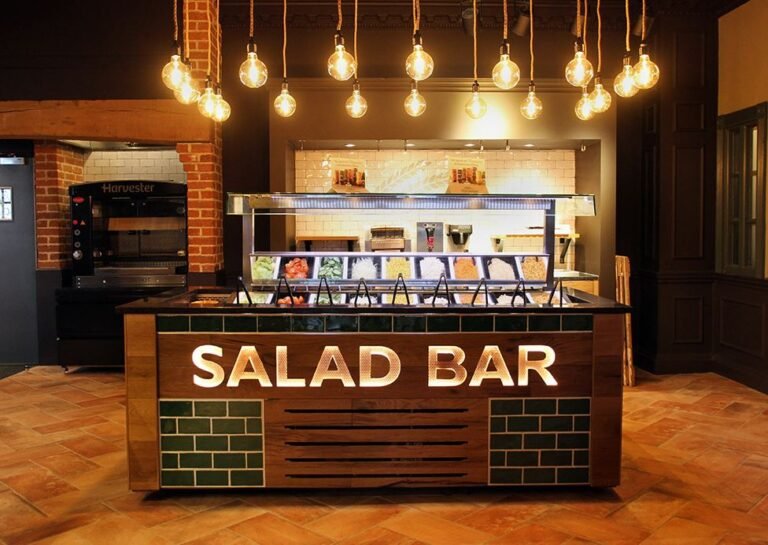 Showcasing Your Culinary Creations with Style